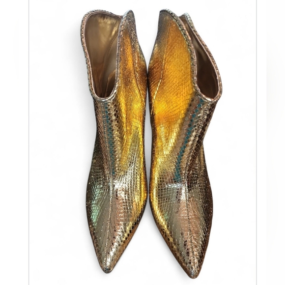 Marc Fisher Boots Womens 9.5 M Masina Ankle Booties Heels Gold Leather Pull On - Picture 5 of 9